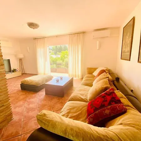 Holiday home Estilo Espanol
