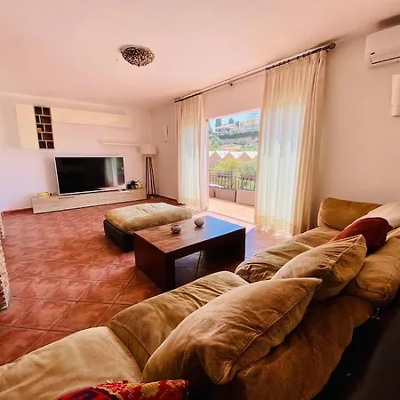 Estilo Espanol Malaga